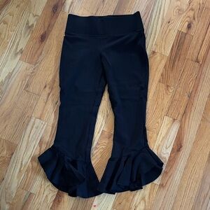 Chic Black Ruffle Hem Leggings